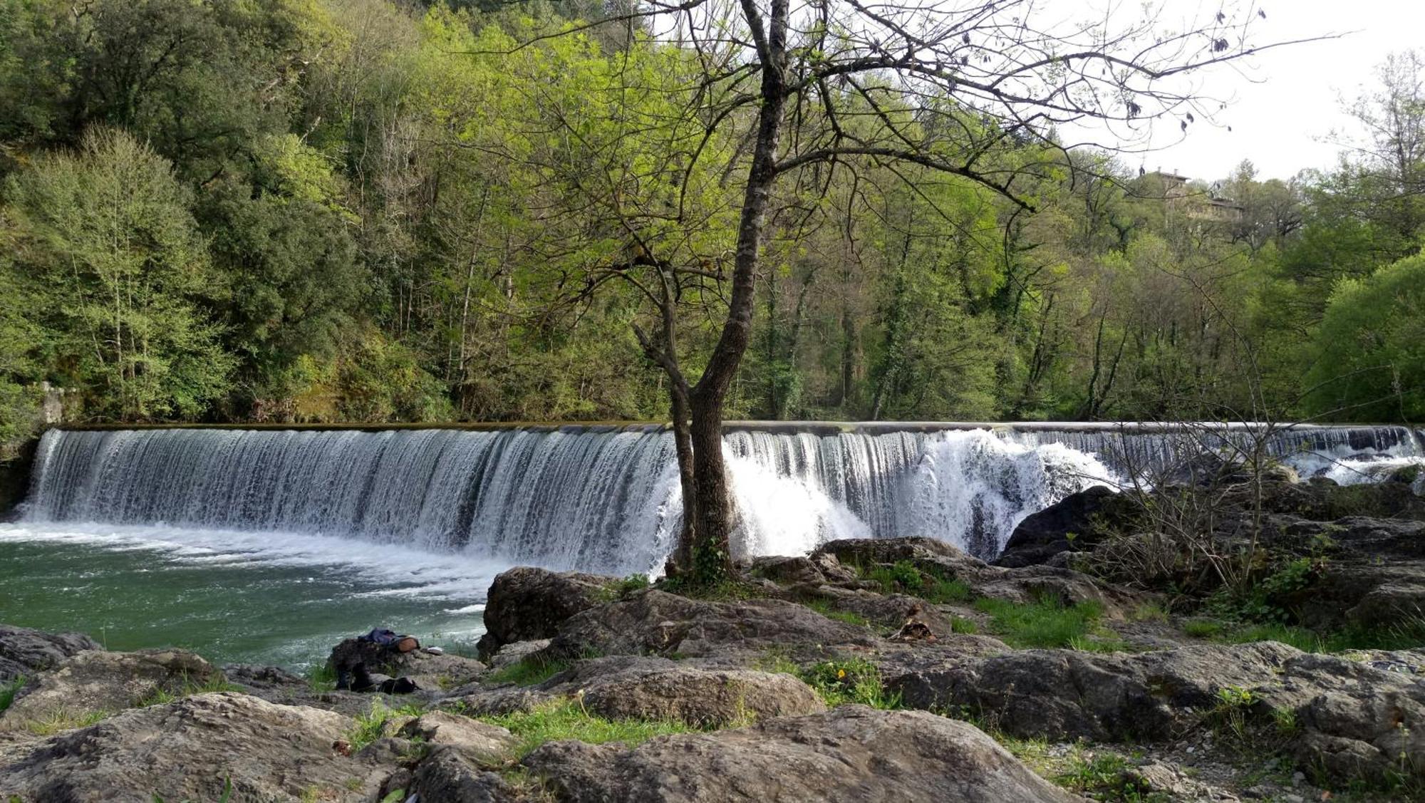 Le Moulin Aux Chandelles 2, Vacances & W-E, Vues Riviere, Montagne & Ville, Tout Confort Deconnecte, Eclairage Bougies, Connexions A 200M Au Centre Le Vigan Gite Les Amoureux De L'Arre, Randonnee Chemin De Saint-Guilhem-Le-Desert, Lire Profil Avant R Exterior foto