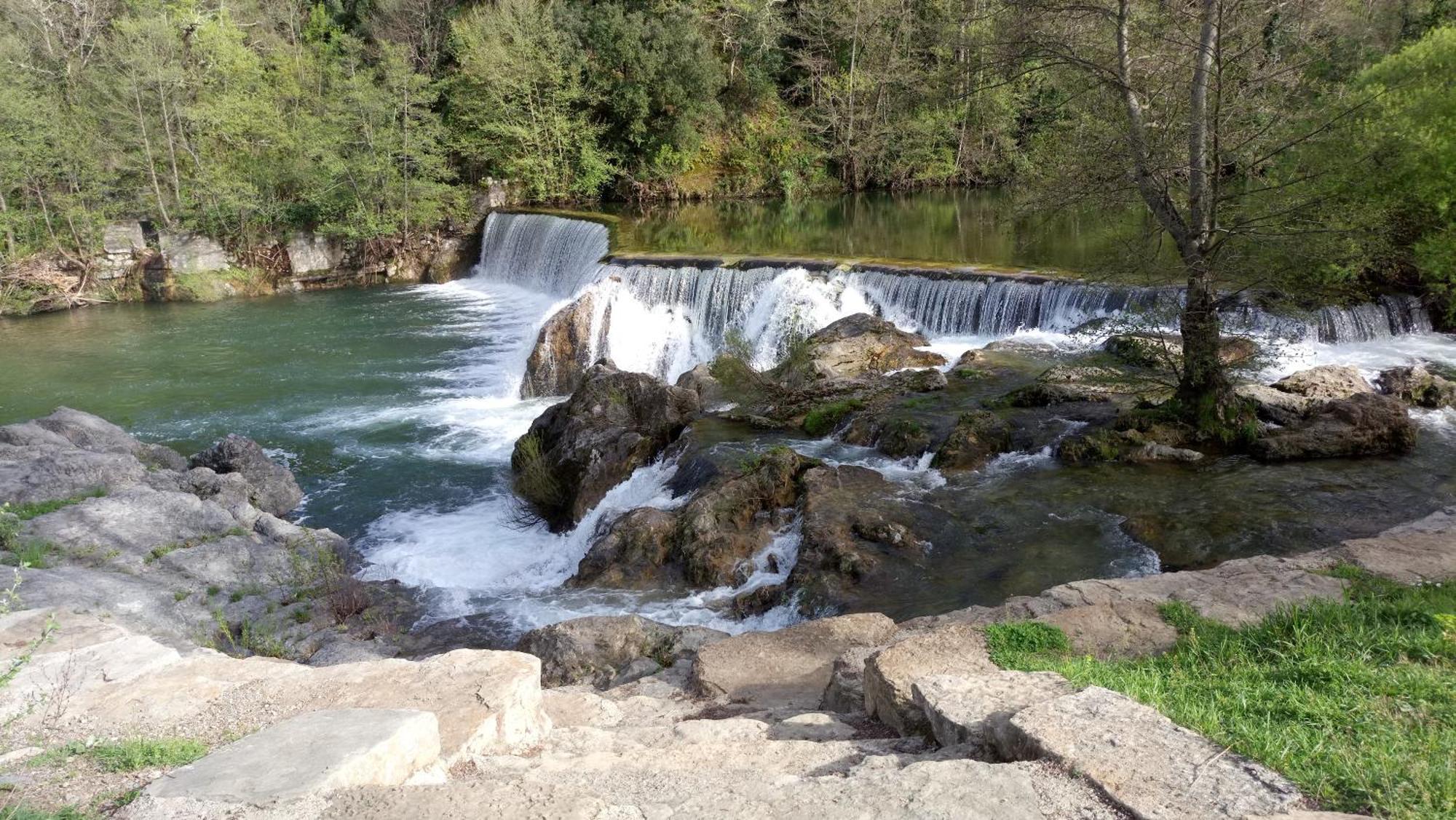 Le Moulin Aux Chandelles 2, Vacances & W-E, Vues Riviere, Montagne & Ville, Tout Confort Deconnecte, Eclairage Bougies, Connexions A 200M Au Centre Le Vigan Gite Les Amoureux De L'Arre, Randonnee Chemin De Saint-Guilhem-Le-Desert, Lire Profil Avant R Exterior foto